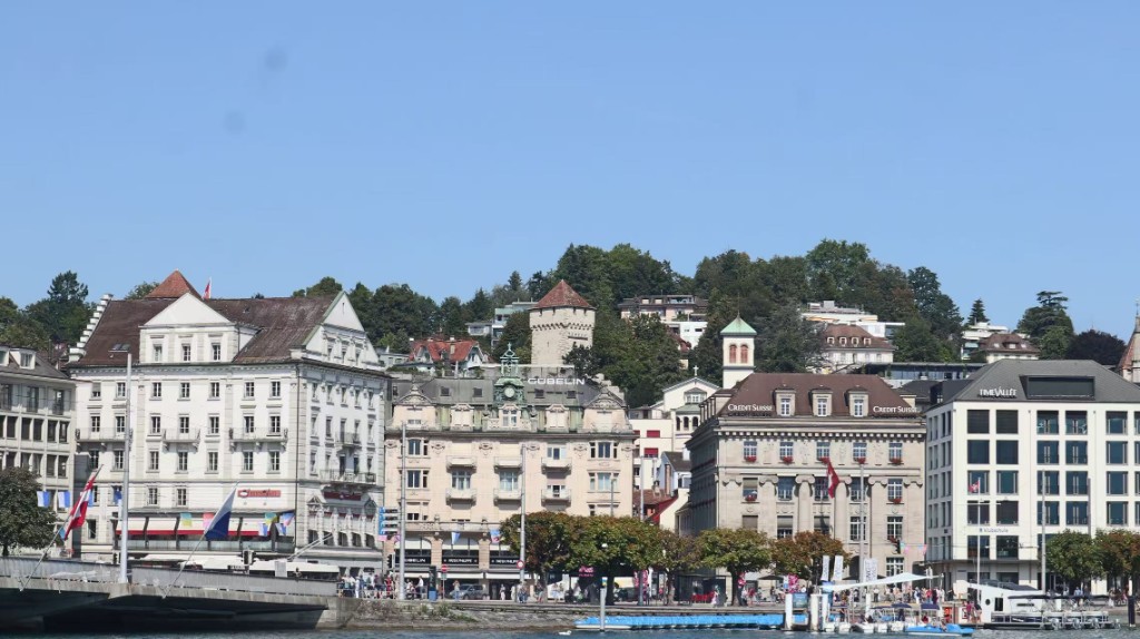 Lakeside city streetscape
